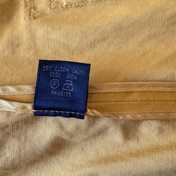 Women's Lafayette 148 Mustard Button-Up Blouse Jacket Size 6 Satin 3/4 Sleeve - Picture 8 of 8